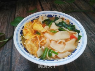 菠菜鸡蛋面的做法