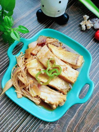 鱼腩金针菇的做法