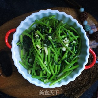 清炒茼蒿的做法