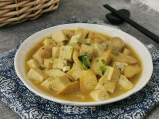 咖喱豆腐炖山药的做法