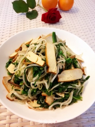 春韭豆芽炒豆干的做法