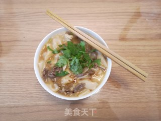 汆羊肉面片的做法