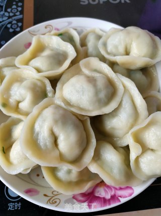韭菜鸡蛋饺子的做法