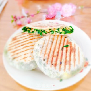 薄皮韭菜馅饼的做法
