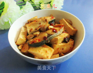 马鲛鱼炖老豆腐的做法