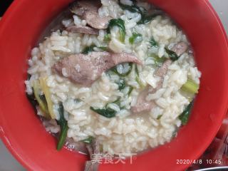 菠菜猪肝粥的做法