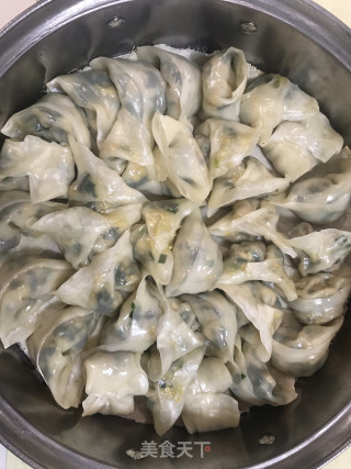 韭菜鸡蛋蒸饺的做法