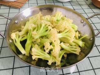 清炒有机菜花的做法