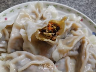香椿什锦饺子的做法