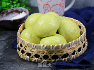 菠菜芝麻汤圆包子的做法