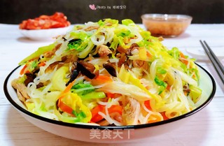 卷心菜炒粉丝的做法