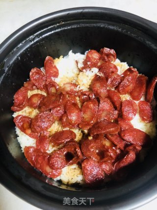 腊肠煲仔饭的做法