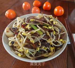 牛肝菌炒黄豆芽的做法