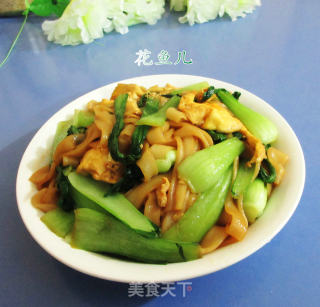 小青菜鸡蛋炒河粉的做法