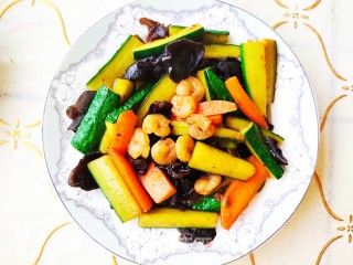 三色菜炒虾仁的做法