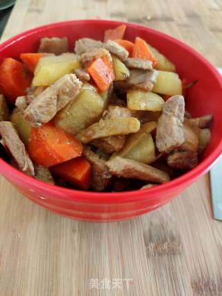 肉烧土豆的做法