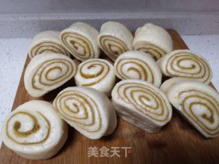 南瓜????面花卷的做法