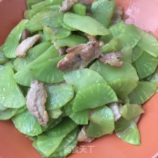 肉片炒莴笋片的做法