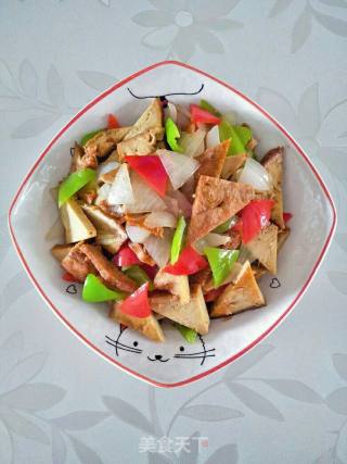 素鸡豆腐炒双椒的做法