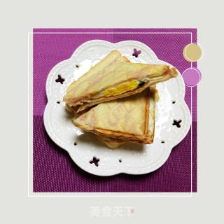 双色鸡蛋肉松吐司的做法