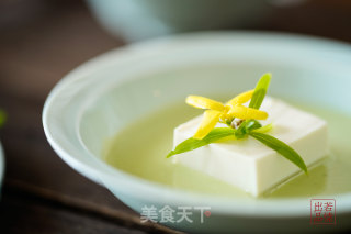 一束春光 豆香荡漾——豌豆豆腐汤的做法