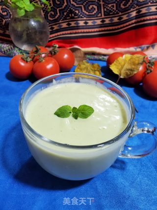牛油果香蕉奶昔的做法