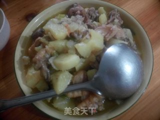 薯仔焖鸡的做法