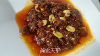 自制大颗粒花生牛肉酱的做法