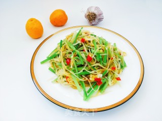 凉拌芹菜土豆丝的做法