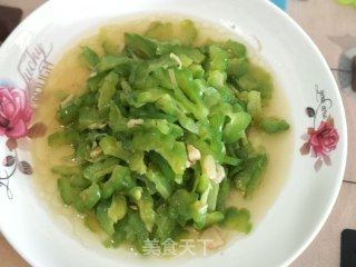 心怡凉拌蒜香苦瓜的做法