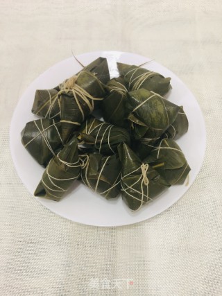 猪肉香菇粽子的做法