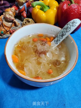 夏季凉爽银耳桃胶羹的做法
