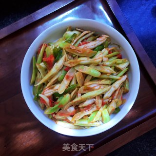 番茄青椒炒豆角的做法