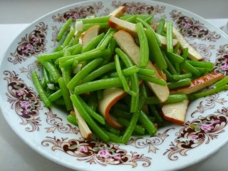 茼蒿杆炒香干的做法