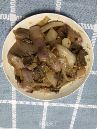 洋葱炒牛肉的做法