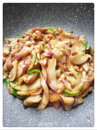 青椒炒茄片的做法