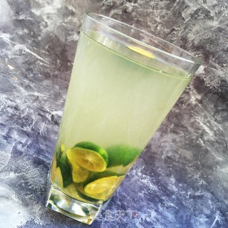 小青柠蜂蜜饮的做法