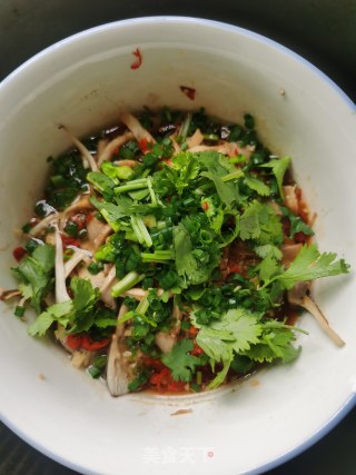 蒸开胃菇