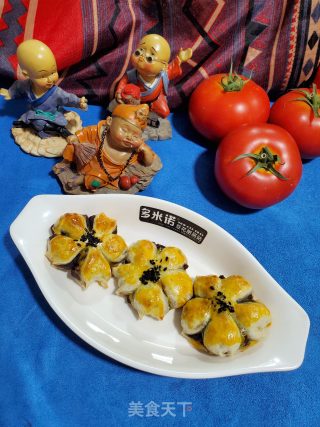豆沙梅花酥的做法