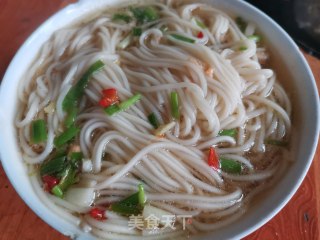 早餐的面条：最简单的食材，最好的人间烟火气