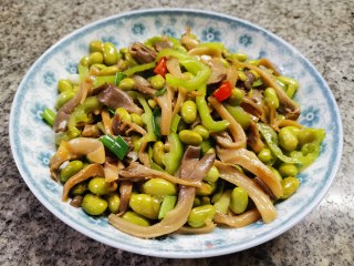 蘑菇烧毛豆的做法
