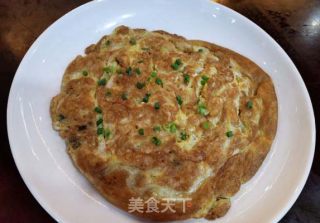 银鱼煎蛋的做法