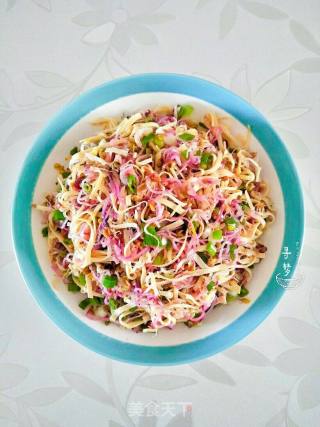 干豆腐拌萝卜芽的做法