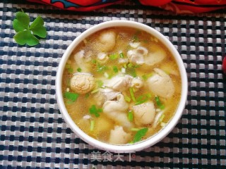 白菌鸡汤的做法