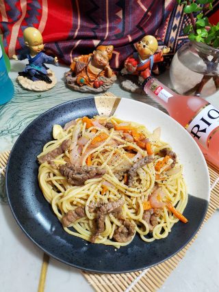 牛柳炒意粉的做法