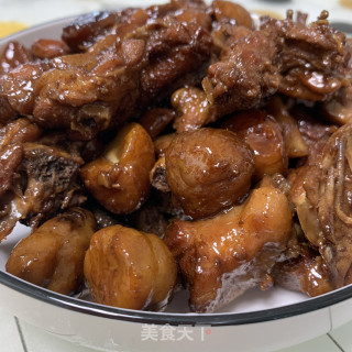 鸡肉焖板栗????大口吃肉的做法