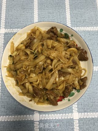 炒牛河的做法