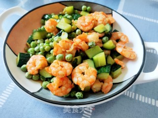 豌豆炒虾仁的做法