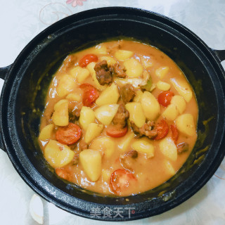 咖喱牛肉排炖土豆的做法