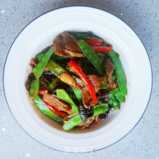荷兰豆炒牛肉的做法